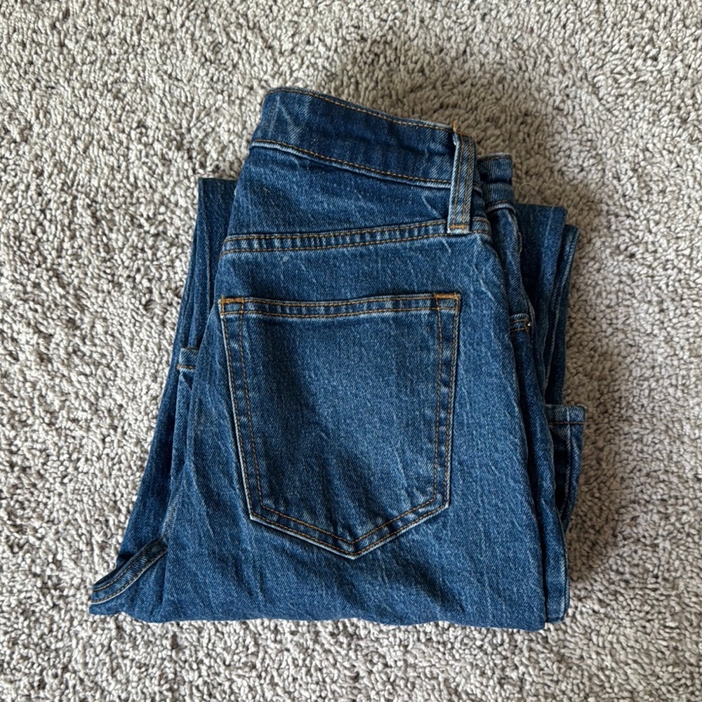 Abercrombie & Fitch Dark Blue High-Rise Women’s Jeans
